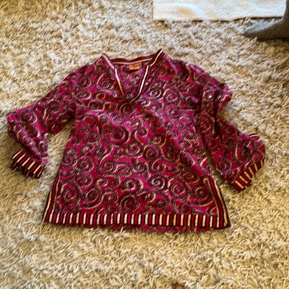 Tory Burch pull over blouse with sequins size 14,slits on side and sleeves